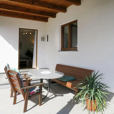 Neurauter-4 By Interhome * Fuegen
